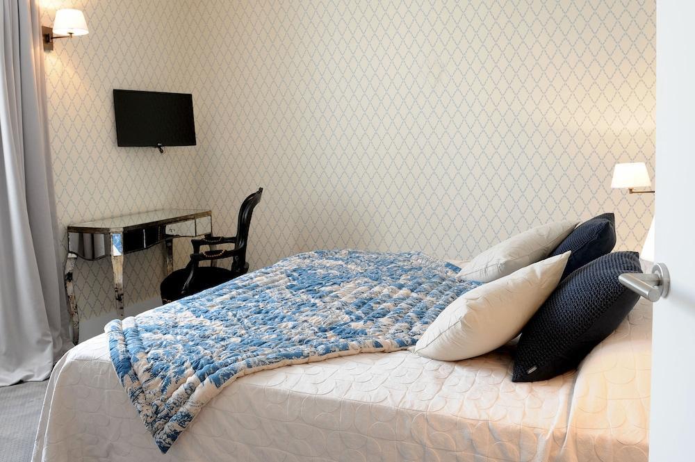 Hotel Des Basses Pyrenees - Bajonna Zewnętrze zdjęcie
