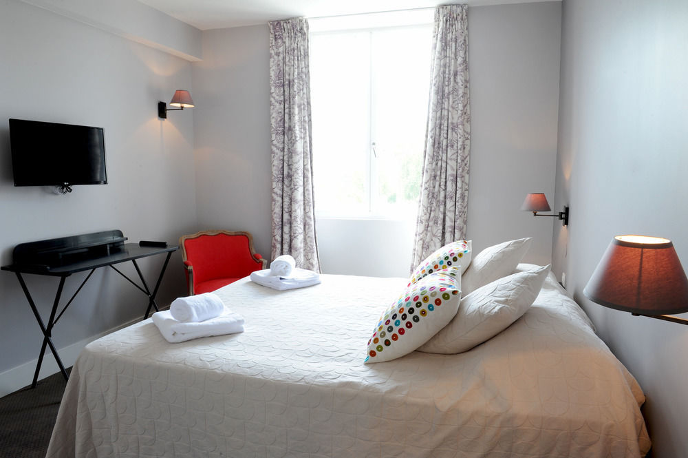Hotel Des Basses Pyrenees - Bajonna Zewnętrze zdjęcie