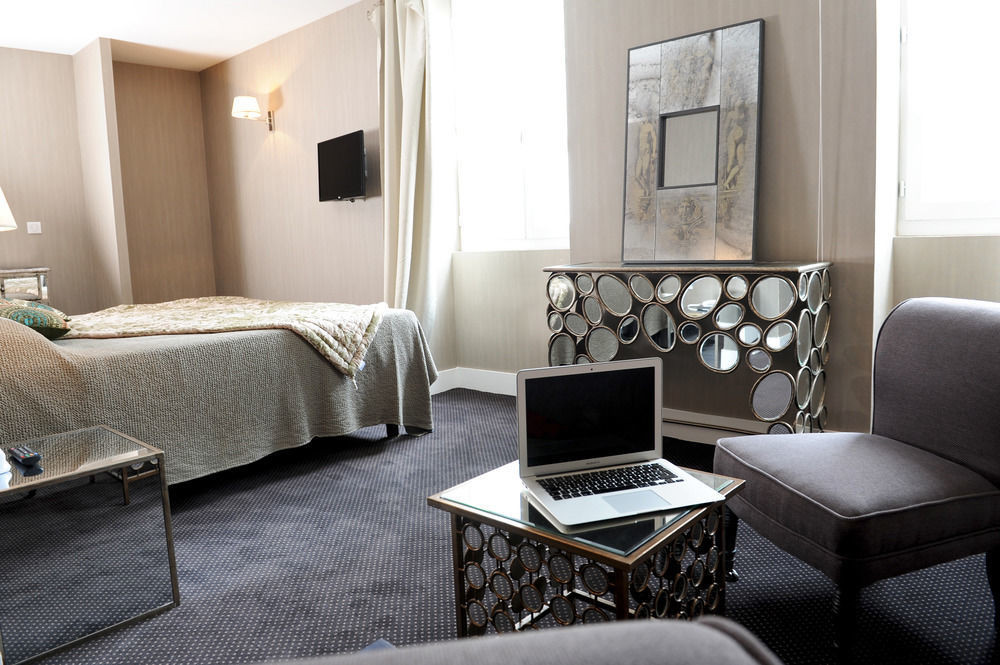 Hotel Des Basses Pyrenees - Bajonna Zewnętrze zdjęcie