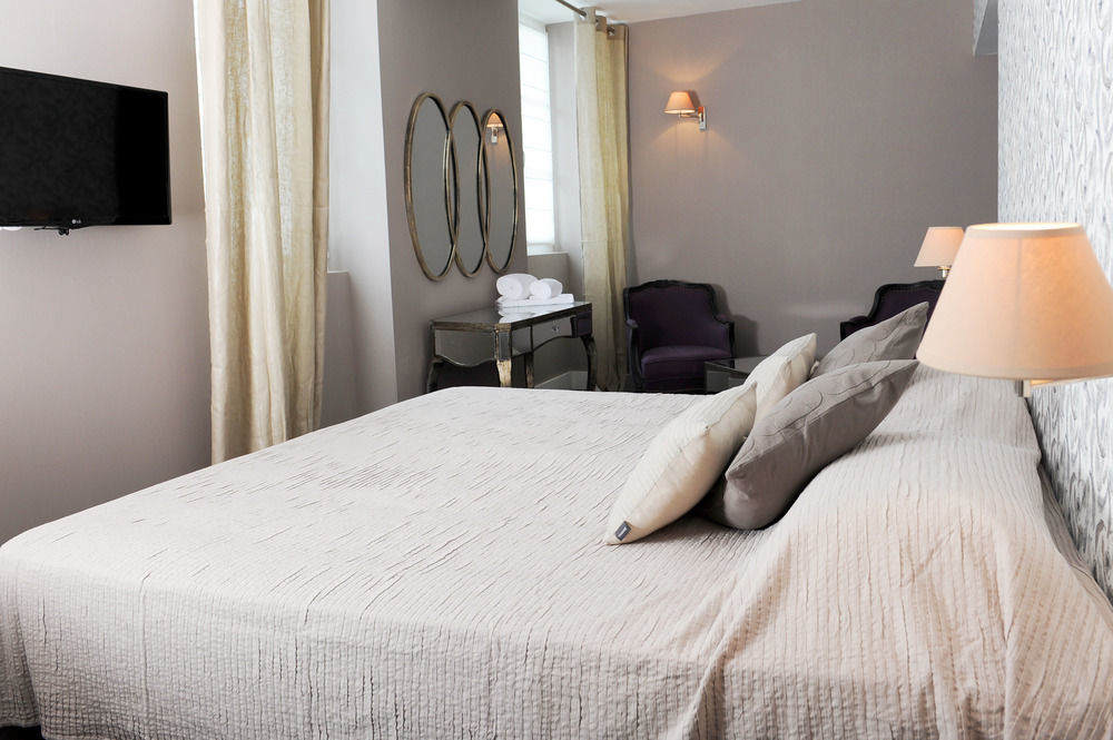 Hotel Des Basses Pyrenees - Bajonna Zewnętrze zdjęcie